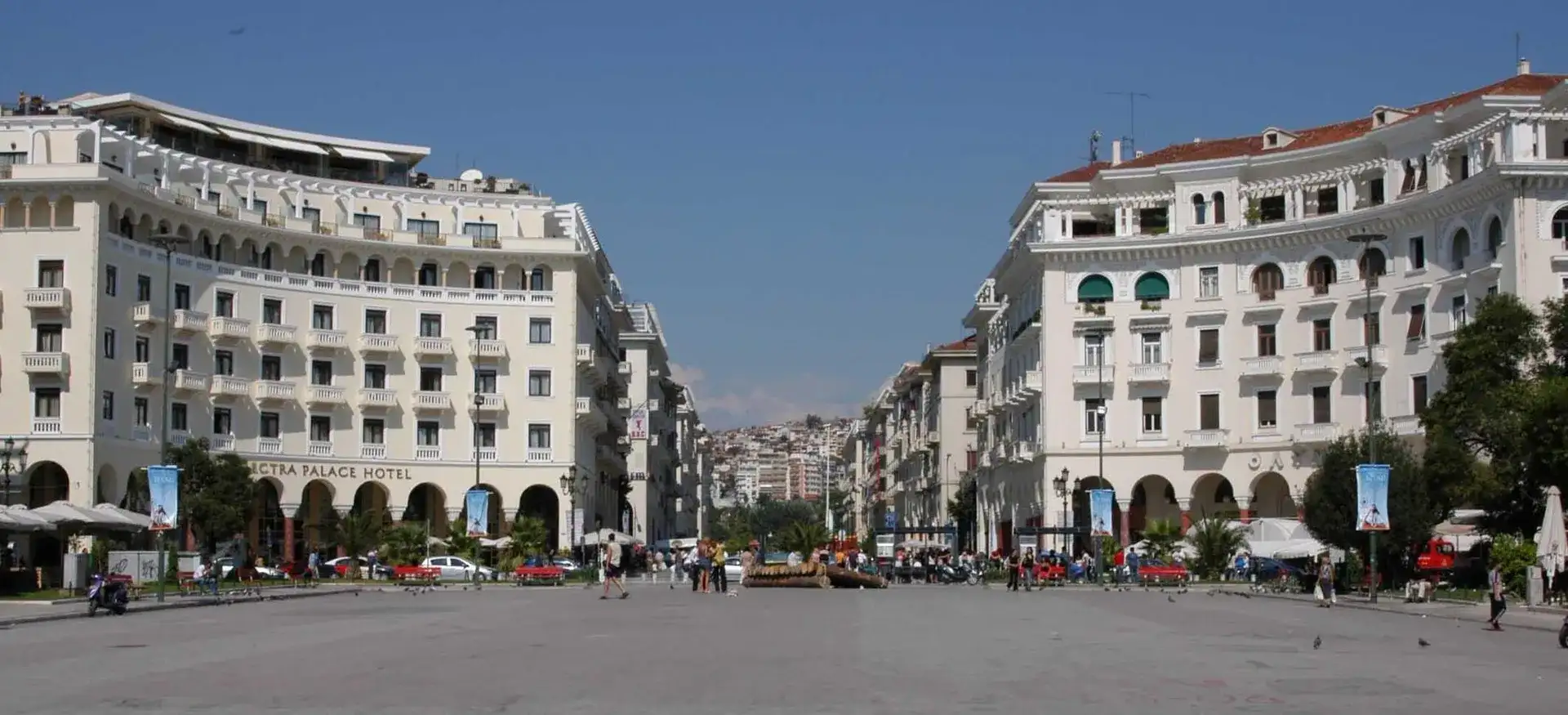 Piazza Aristotele: il grande salotto sul mare di Salonicco - Thessaloniki