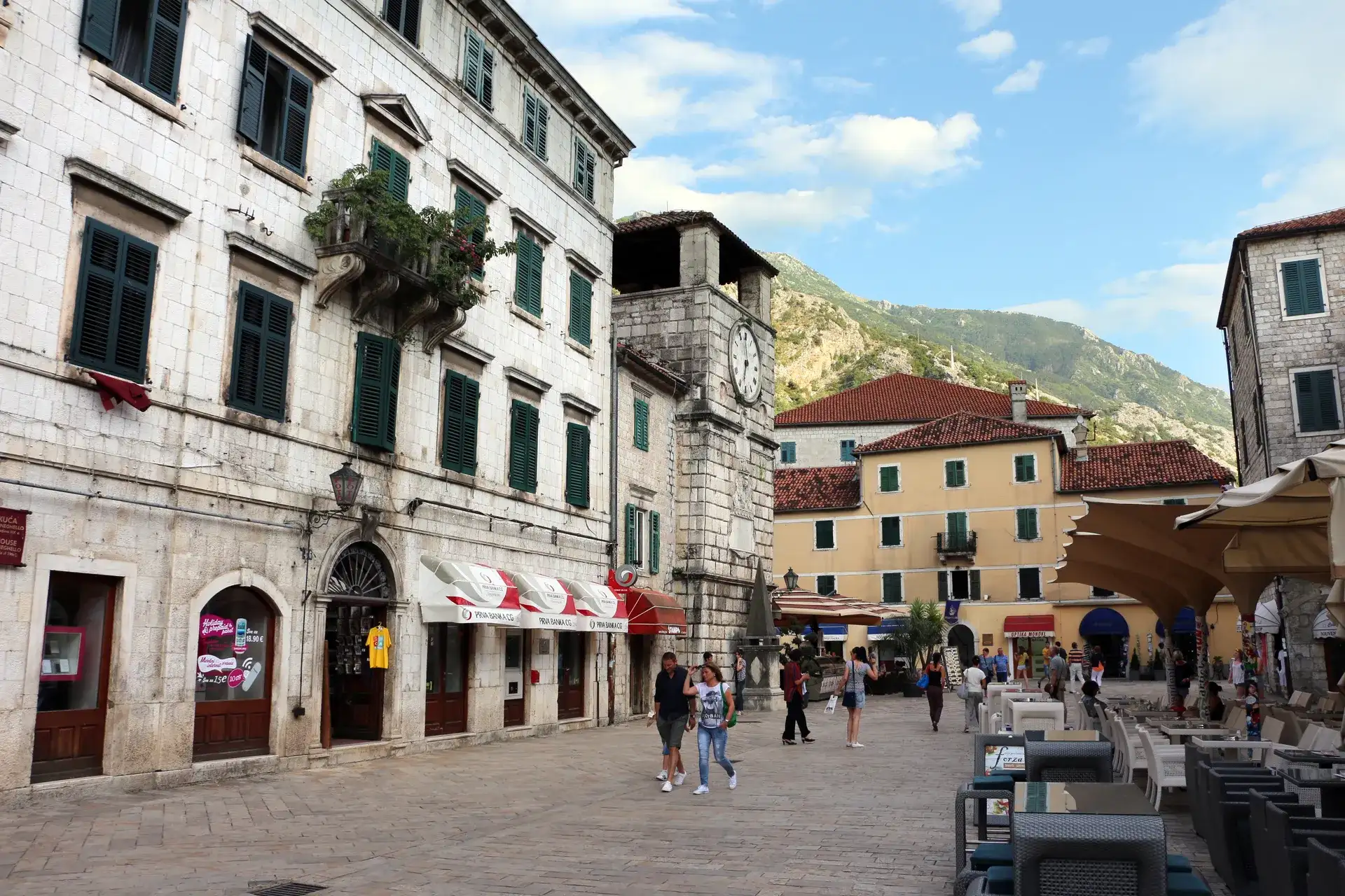 Kotor's Square of Arms & Clock Tower: A Historic Guide - Kotor