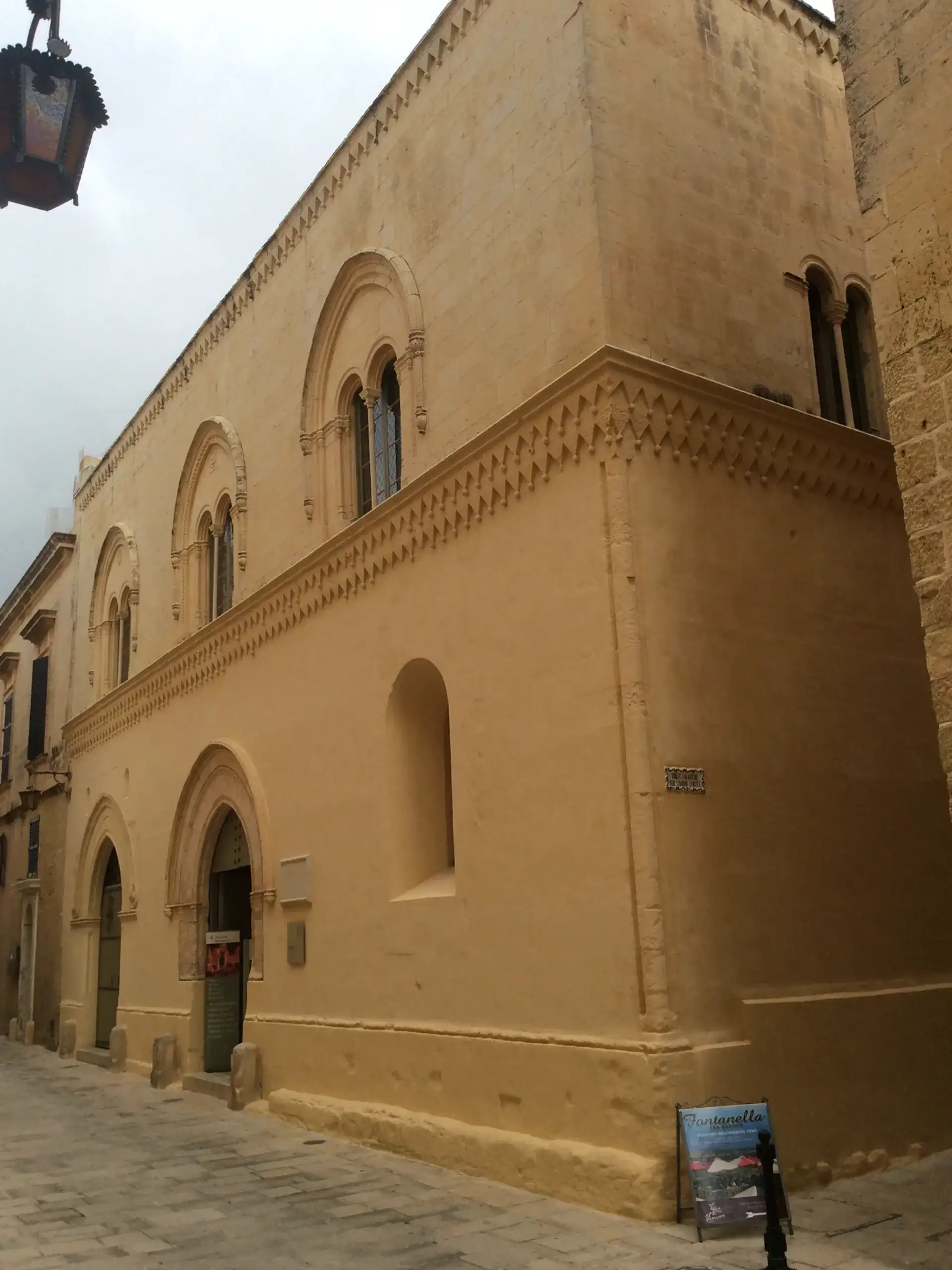 Palazzo Falson: Mdina's Medieval Townhouse Museum - Mdina