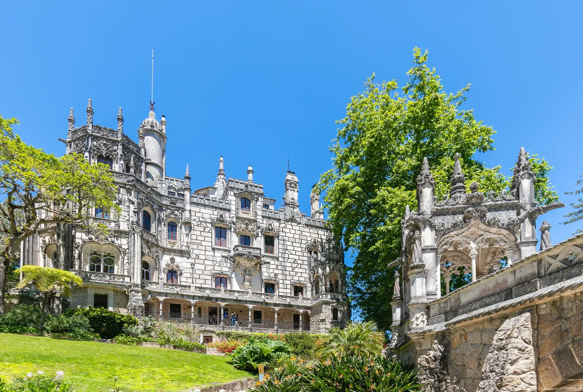 Quinta da Regaleira: the estate of the Initiation Well