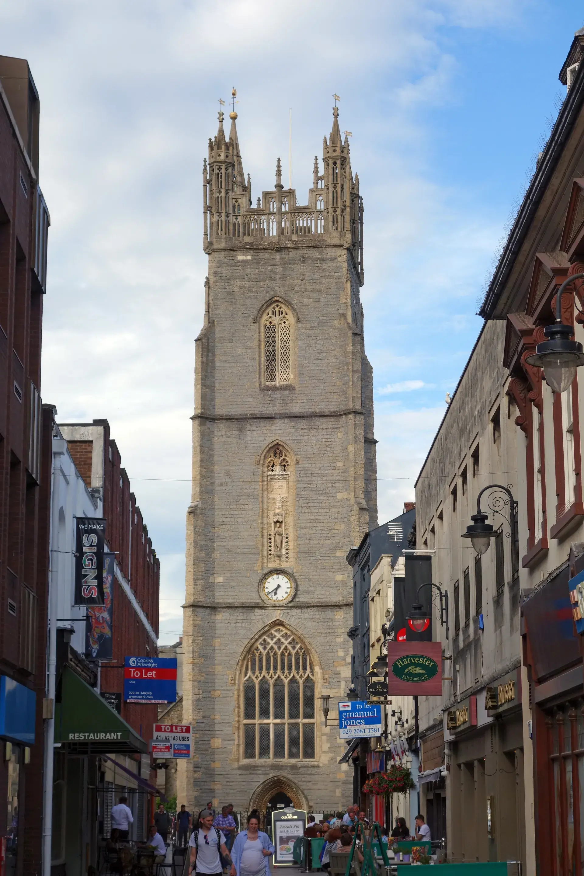 Imagem 4 da visita Cardiff: um passeio a pé autoguiado pelo castelo, pelas galerias e pelo centro cívico, com áudio, quizzes e eSIM grátis