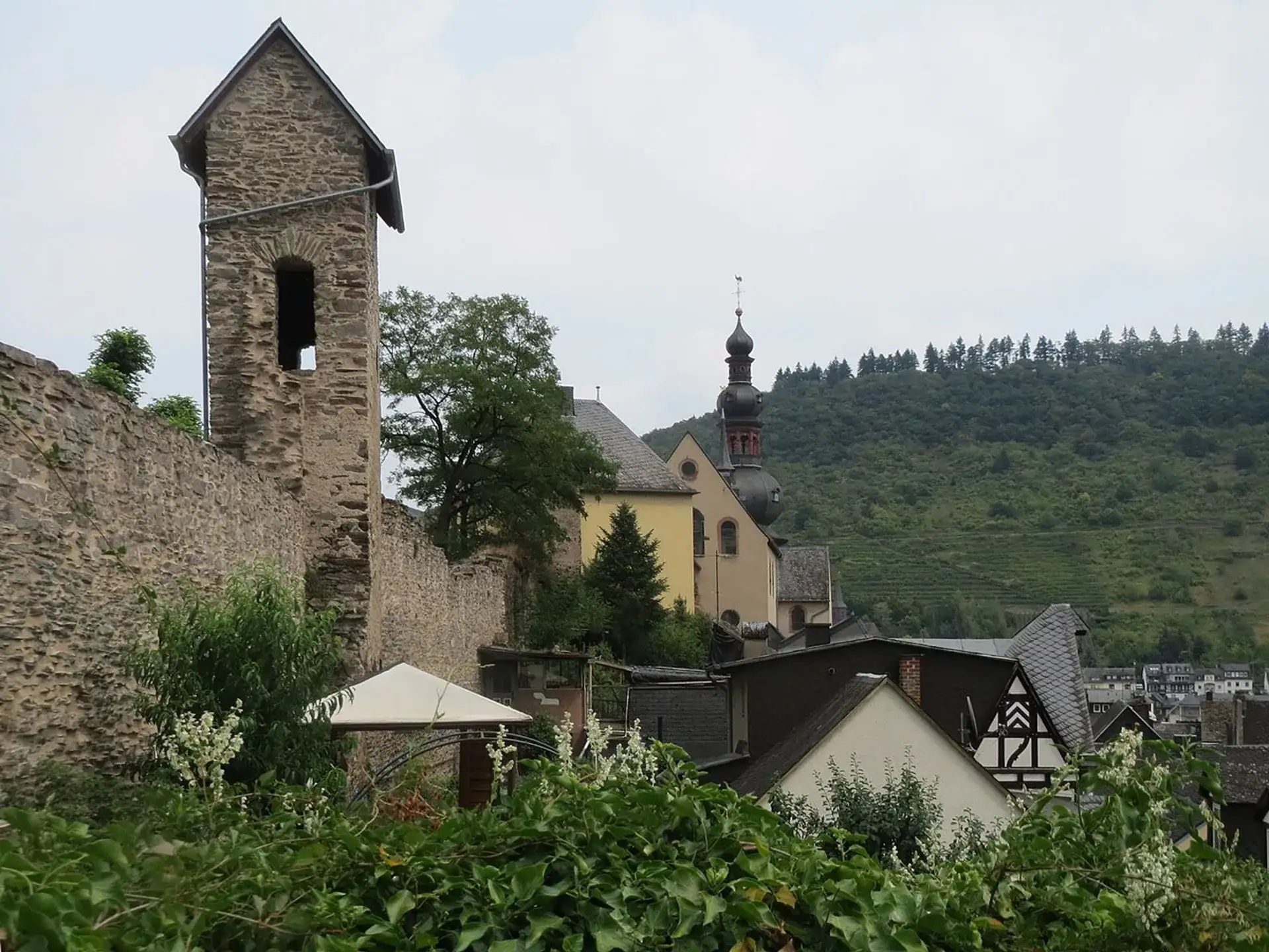 Balduinstor: Cochem’s Medieval Town Gate - Cochem