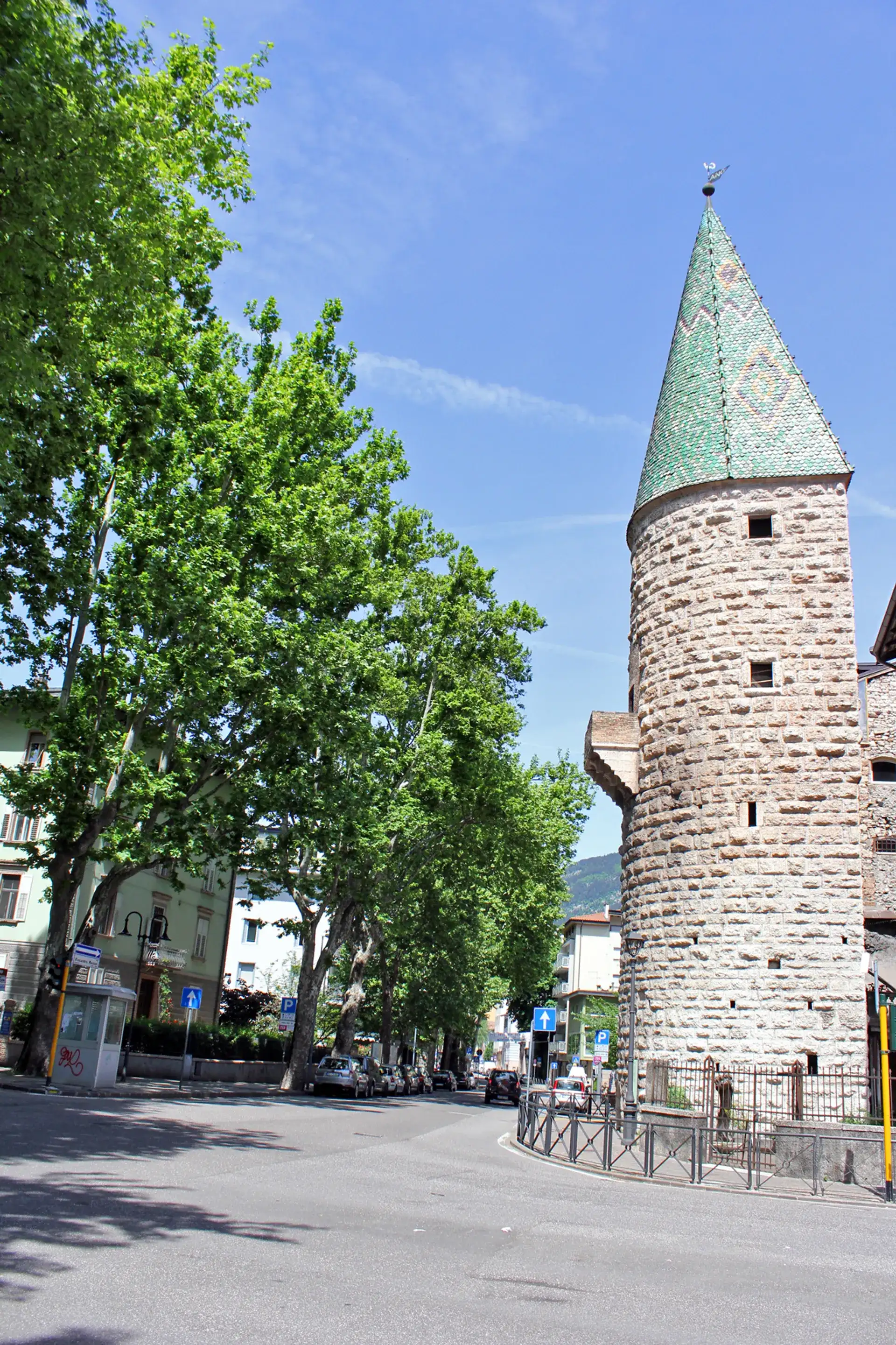 Torre Verde: Trients historischer grüner Turm - Trento