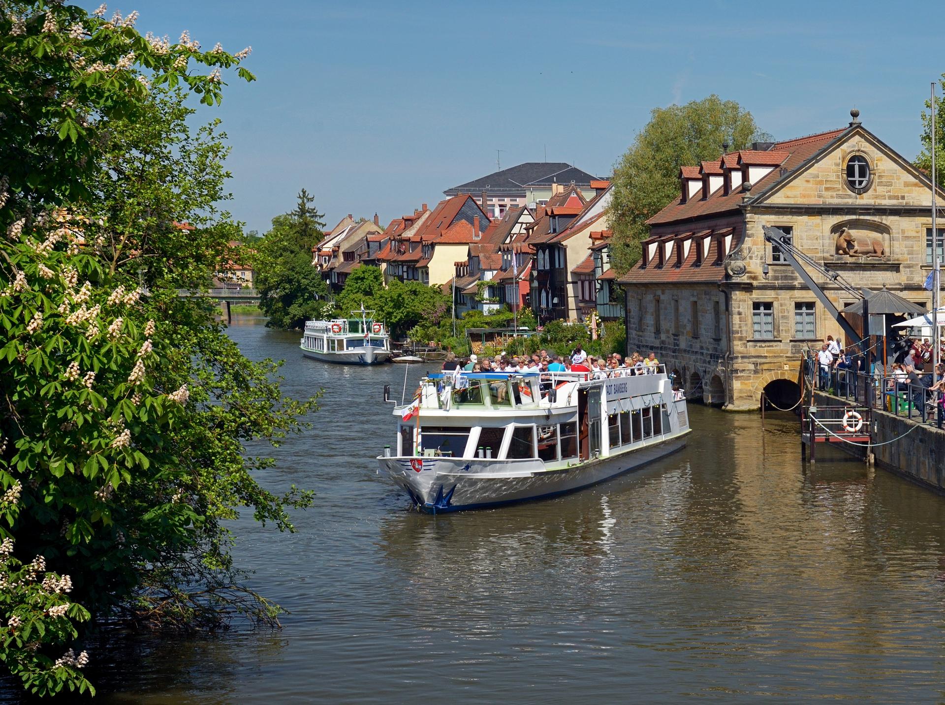 Boats on the Regnitz River (Photo by Ввласенко, CC BY-SA 3.0)